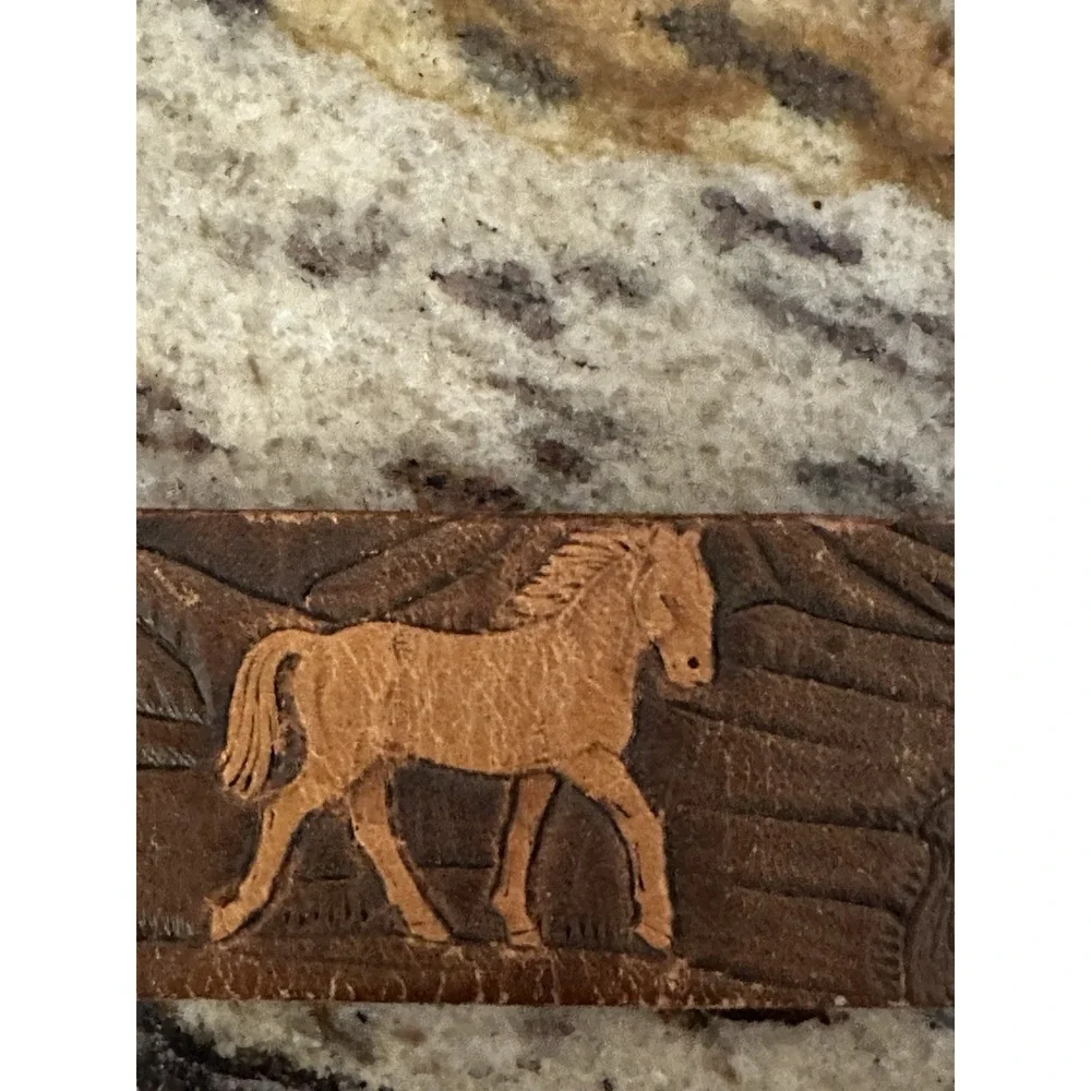 Vintage Men's Western Deep Hand Tooled Horse Design Mountains‎ Forest Engraved